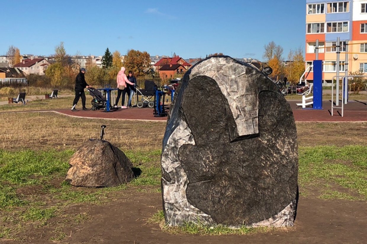 Скульптуры великого новгорода фото