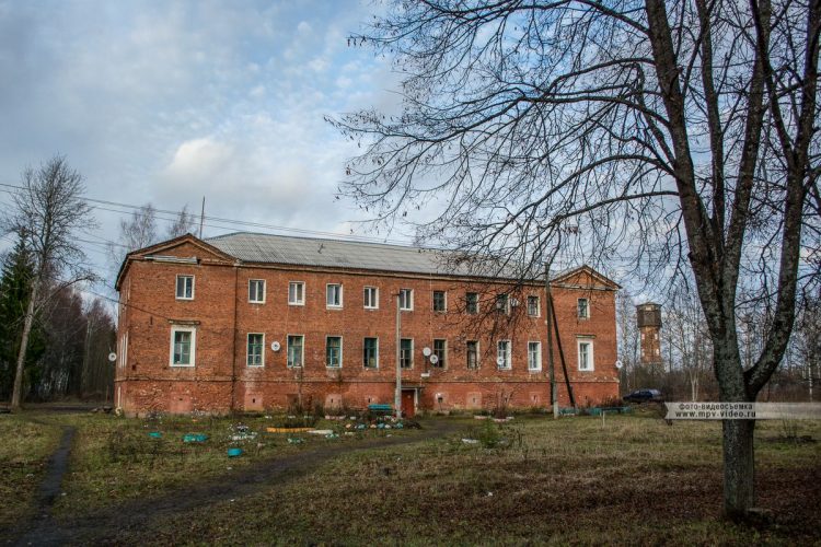 Село медведь новгородской области фото